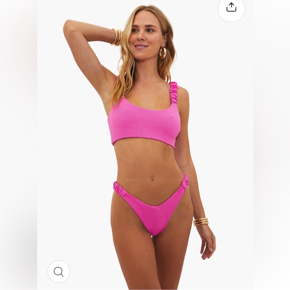 Beach Riot Pink Bikini Top - Picture 4 of 7